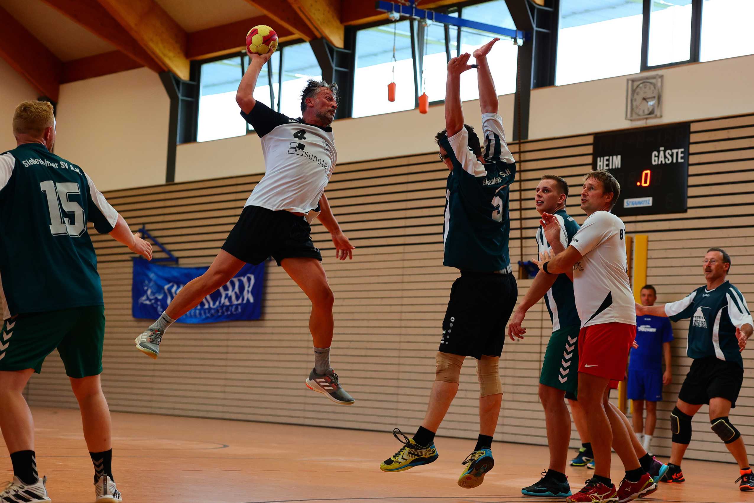 Handball-Bild-5